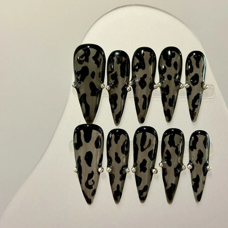 Leopard print metal ball oval nail 