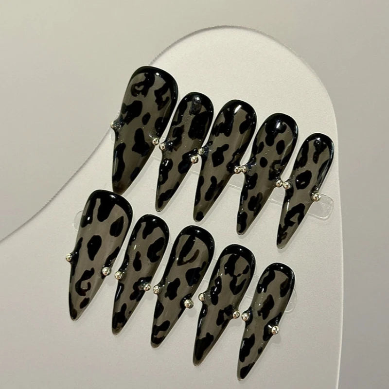 Leopard print metal ball oval nail 2